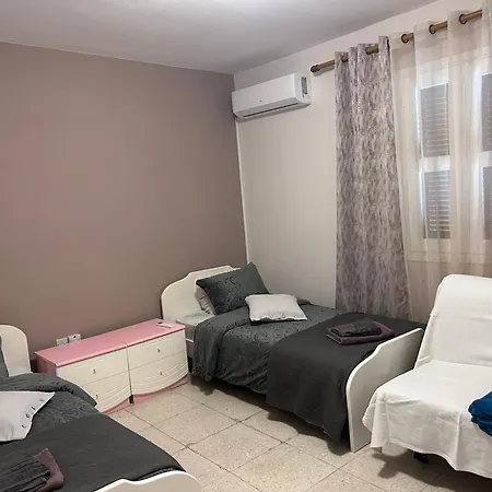 Apartman Ptolemaidos Cosy Family Lárnaka