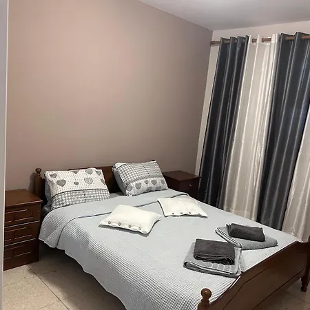 Ptolemaidos Cosy Family Apartamento Lárnaca